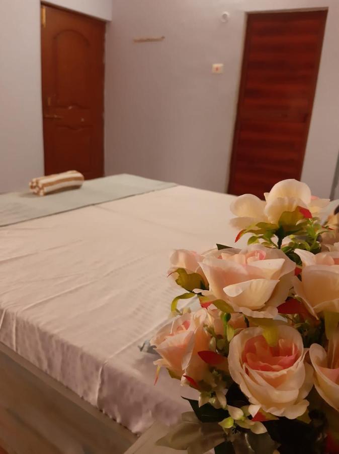 Paarijaat Homestay & Guesthouse Ayodhya Exterior foto